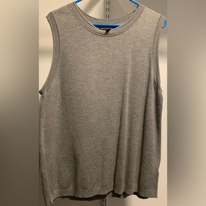 Banana Republic Women’s sweater vest